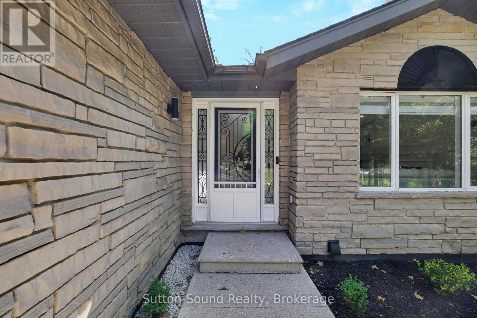 222404 DERBY-KEPPEL TOWNLINE - 3