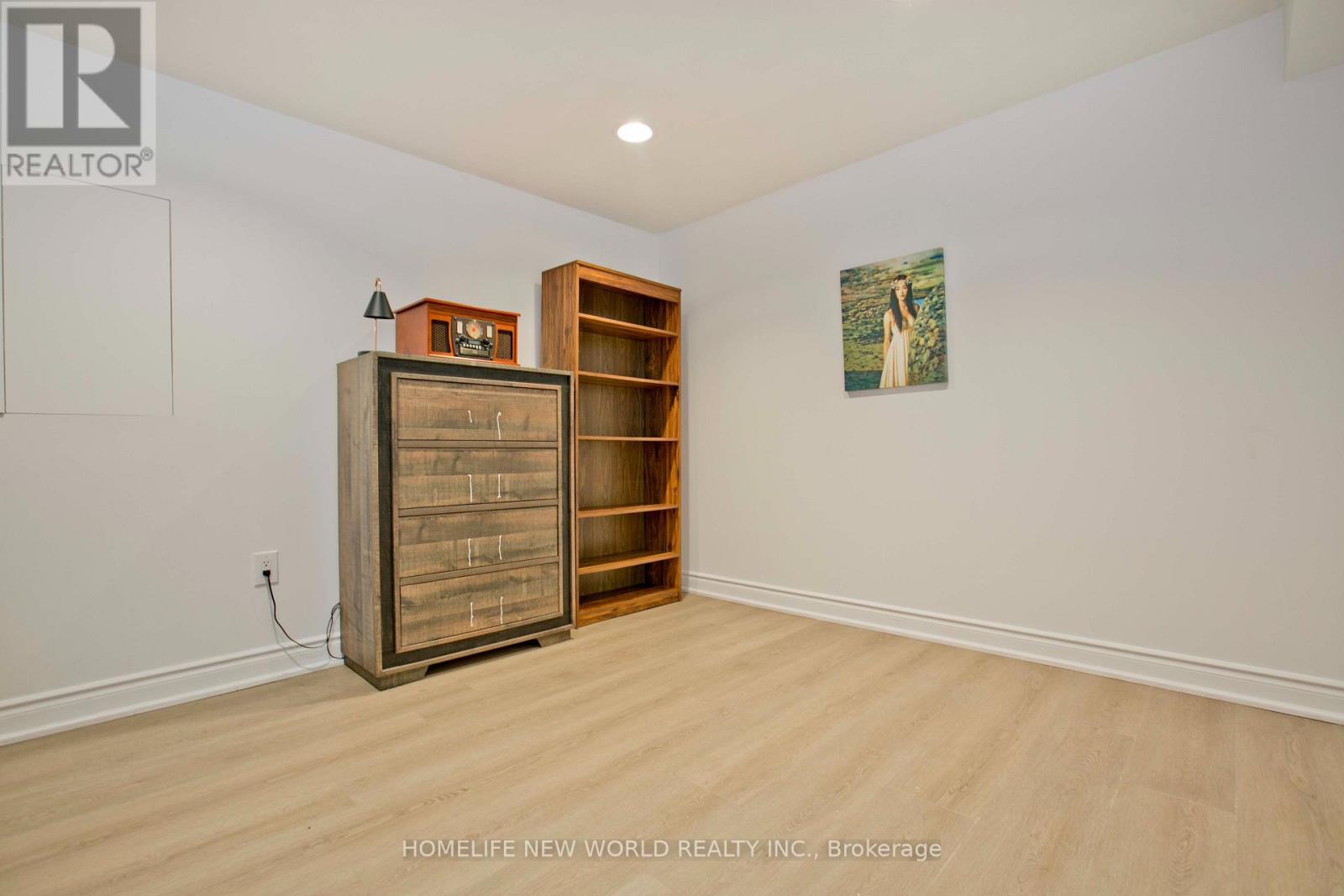 110 CAIRNCROSS CRESCENT - 23