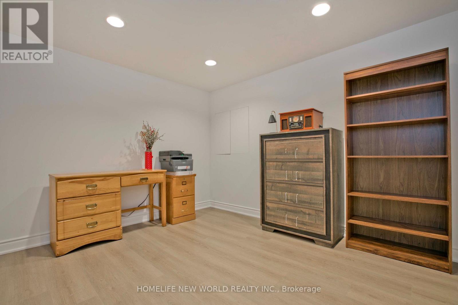 110 CAIRNCROSS CRESCENT - 24