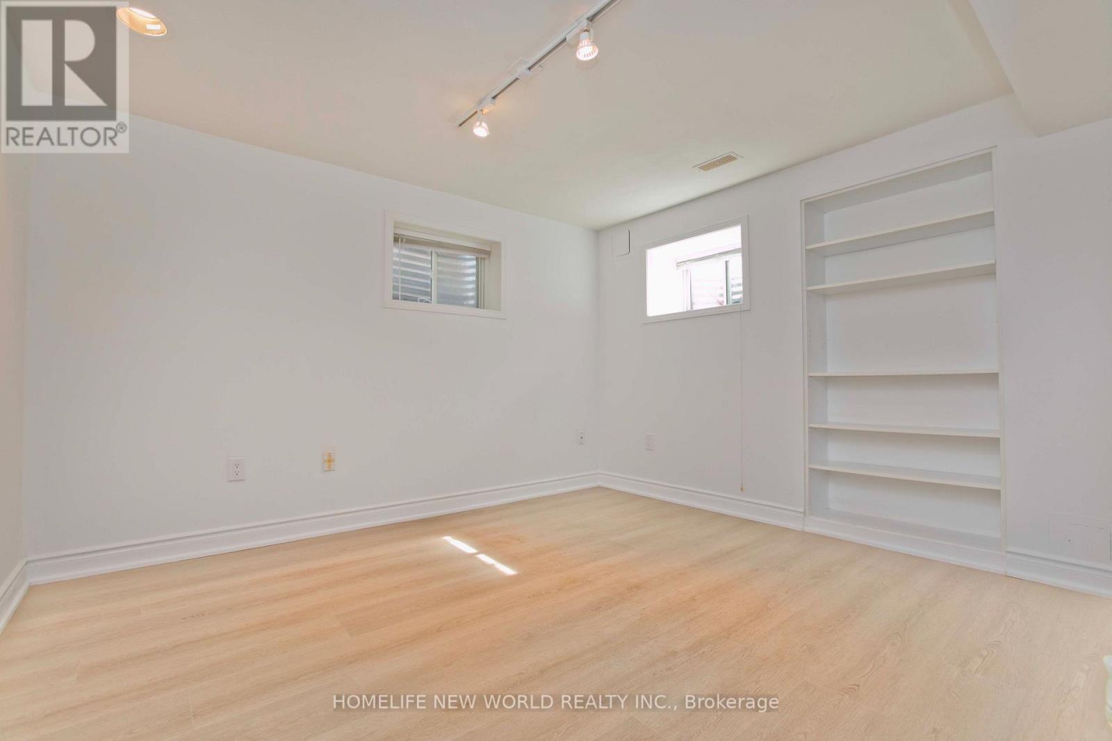 110 CAIRNCROSS CRESCENT - 25