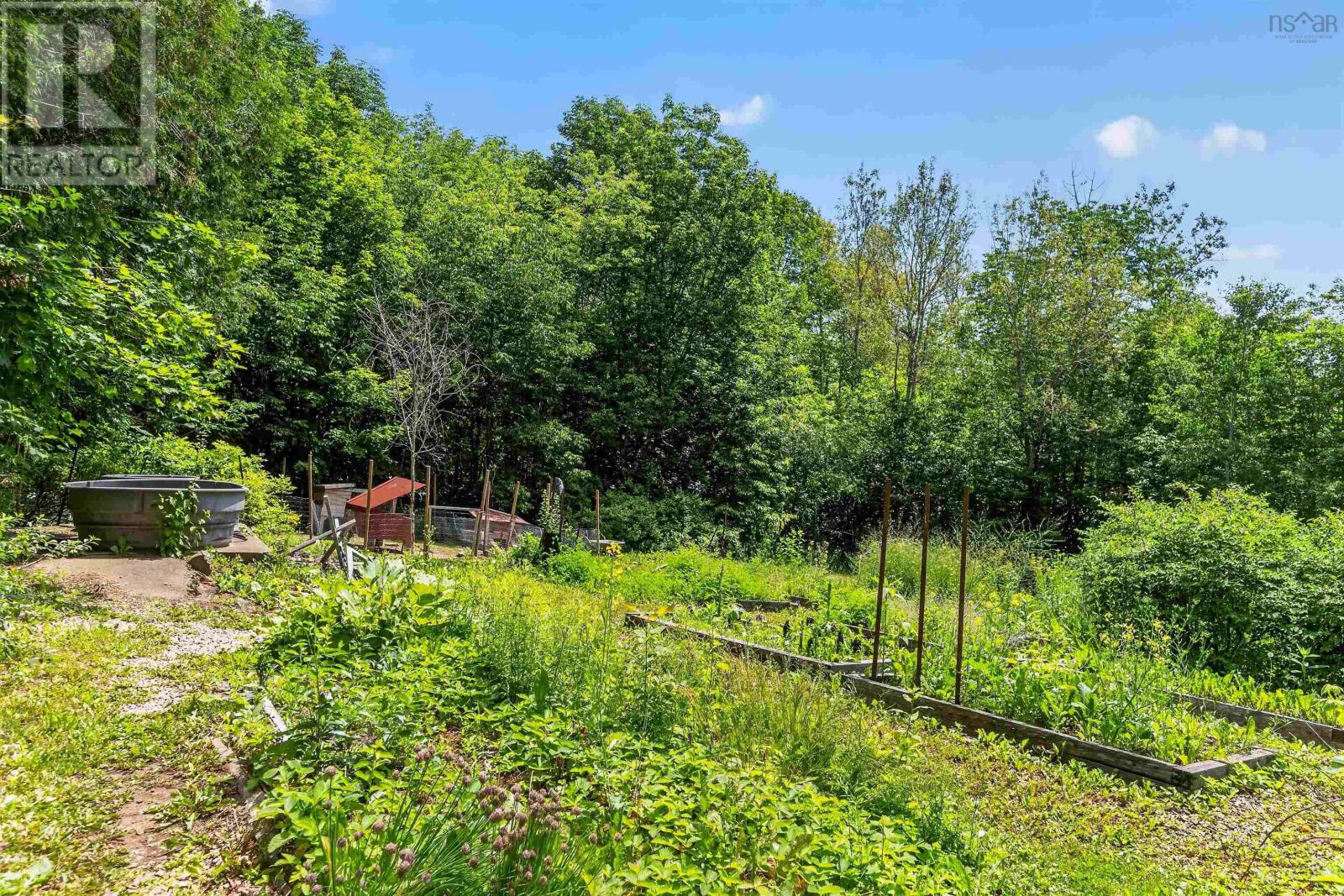 4312 Prospect Road - 42