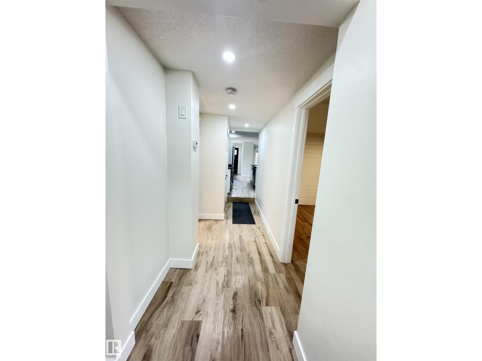 #701 55107 RGE ROAD 33 - 34