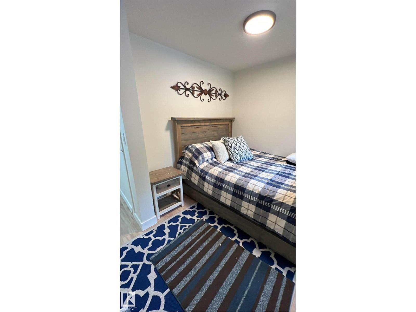 #701 55107 RGE ROAD 33 - 54