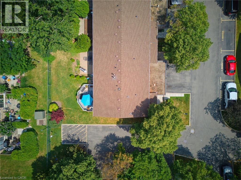 620 FORESTWOOD Crescent - Image 31