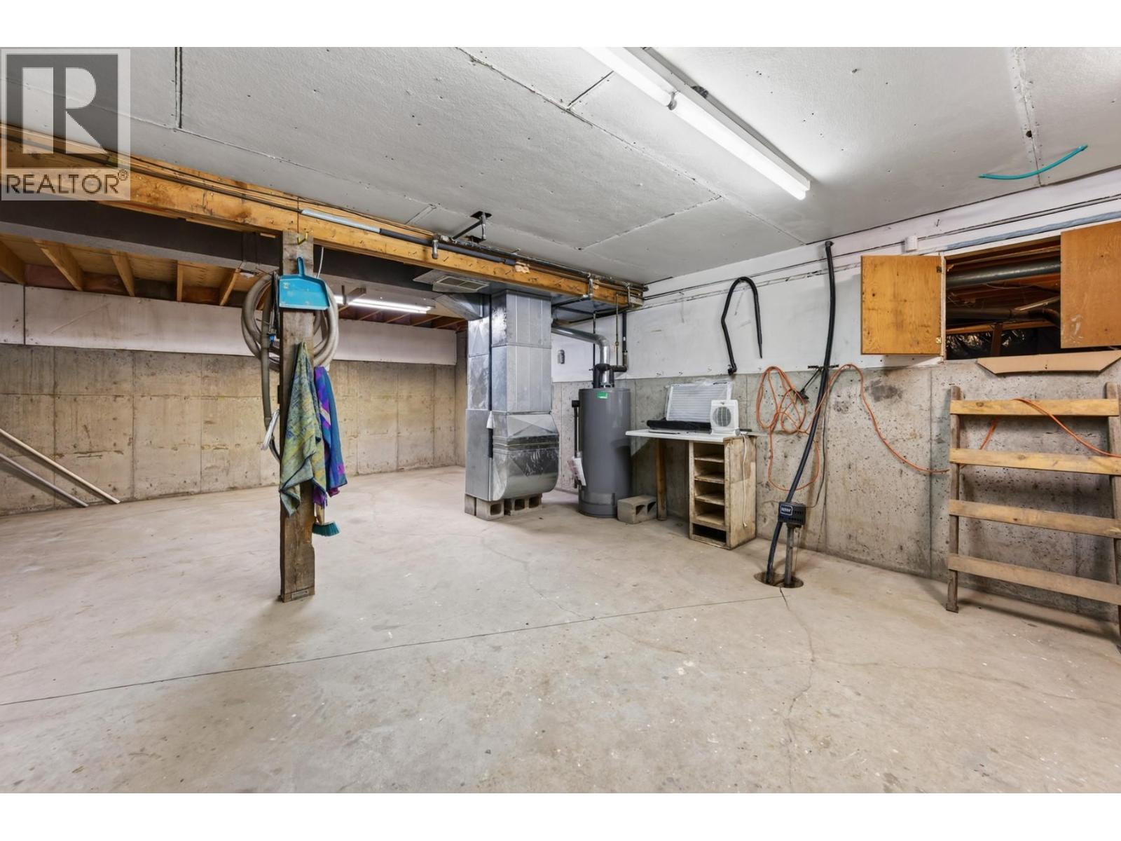 1540 Canford Avenue - 25