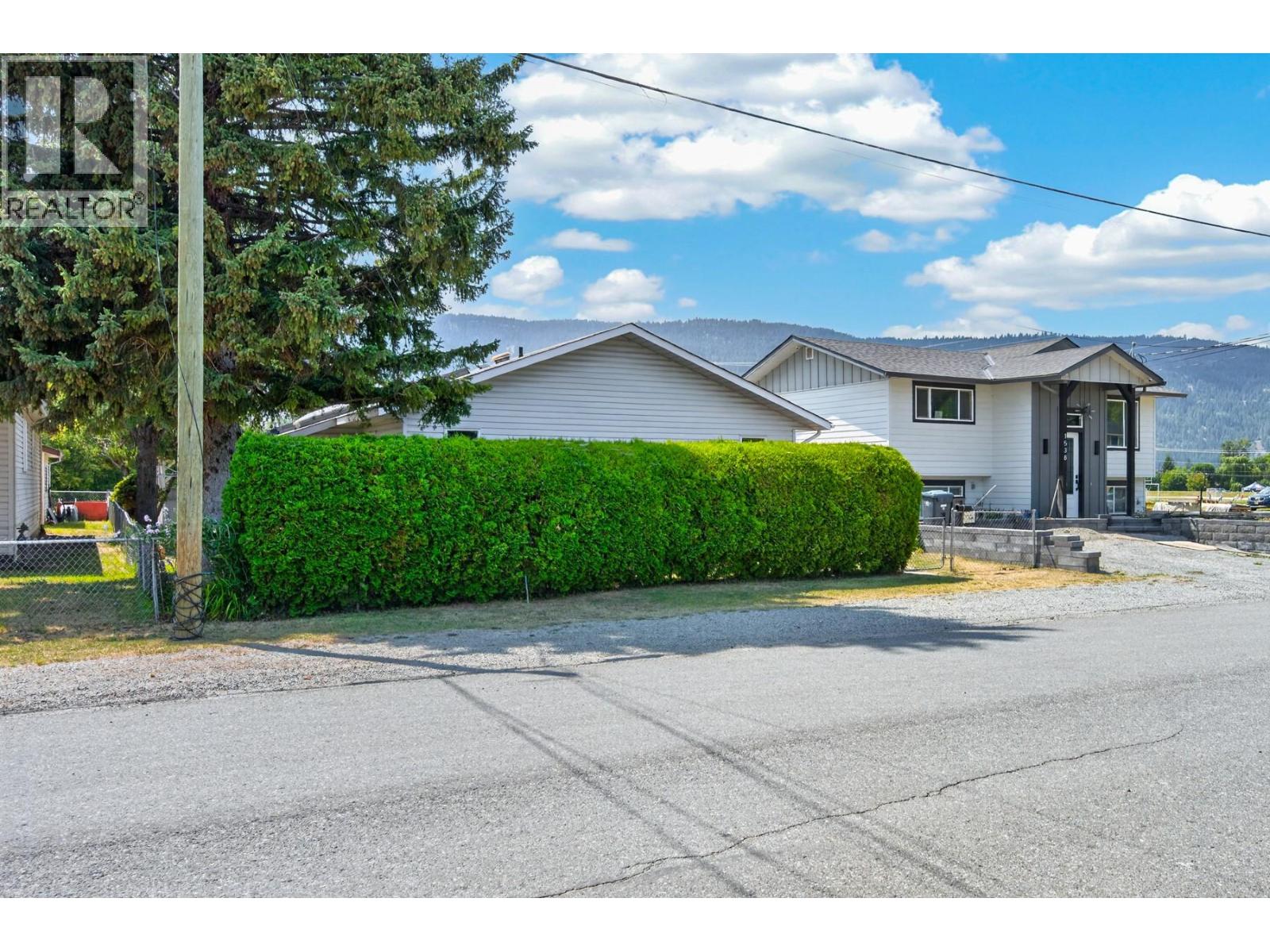 1540 Canford Avenue - 27