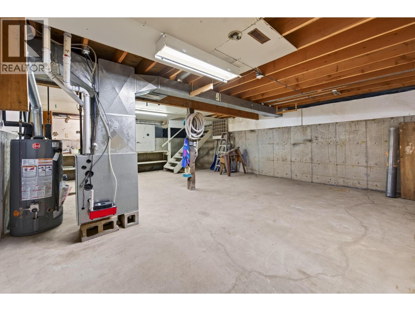 1540 Canford Avenue - 24