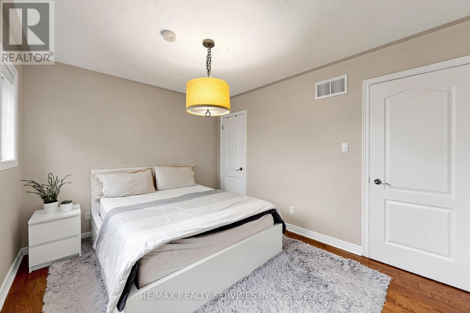 32 HILLPATH CRESCENT - Image 33