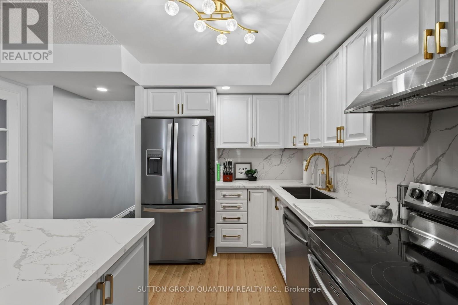 #723 5233 DUNDAS STREET W - 12