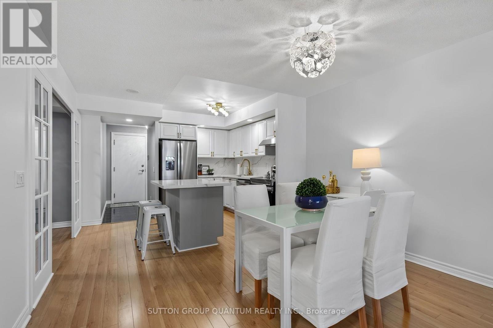 #723 5233 DUNDAS STREET W - 13