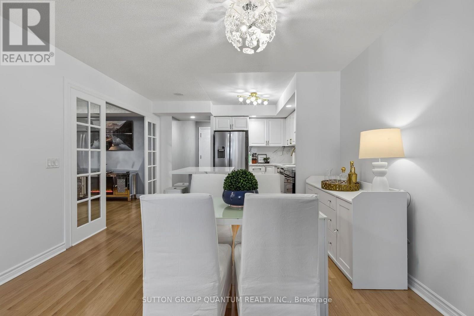 #723 5233 DUNDAS STREET W - 15