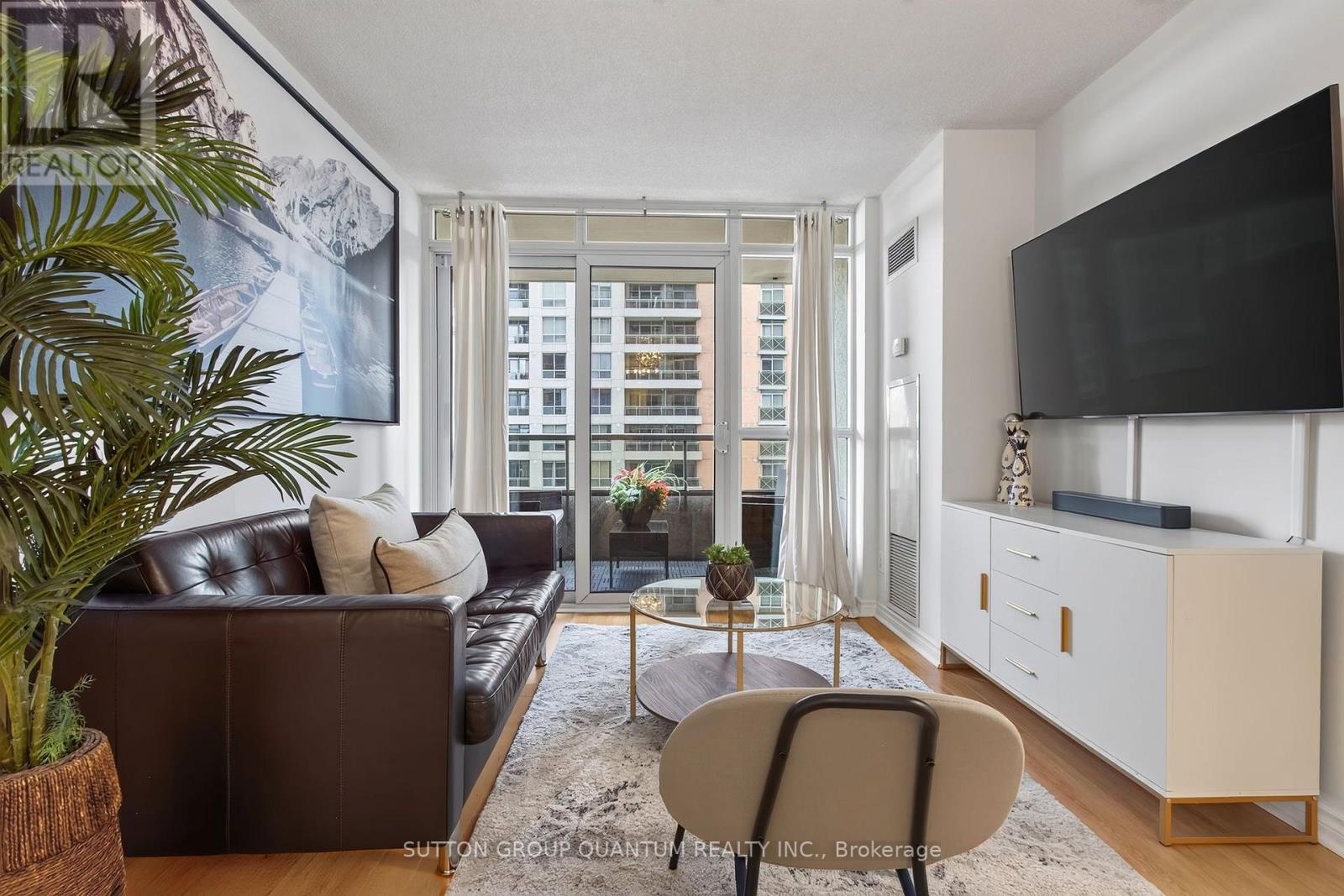 #723 5233 DUNDAS STREET W - 18