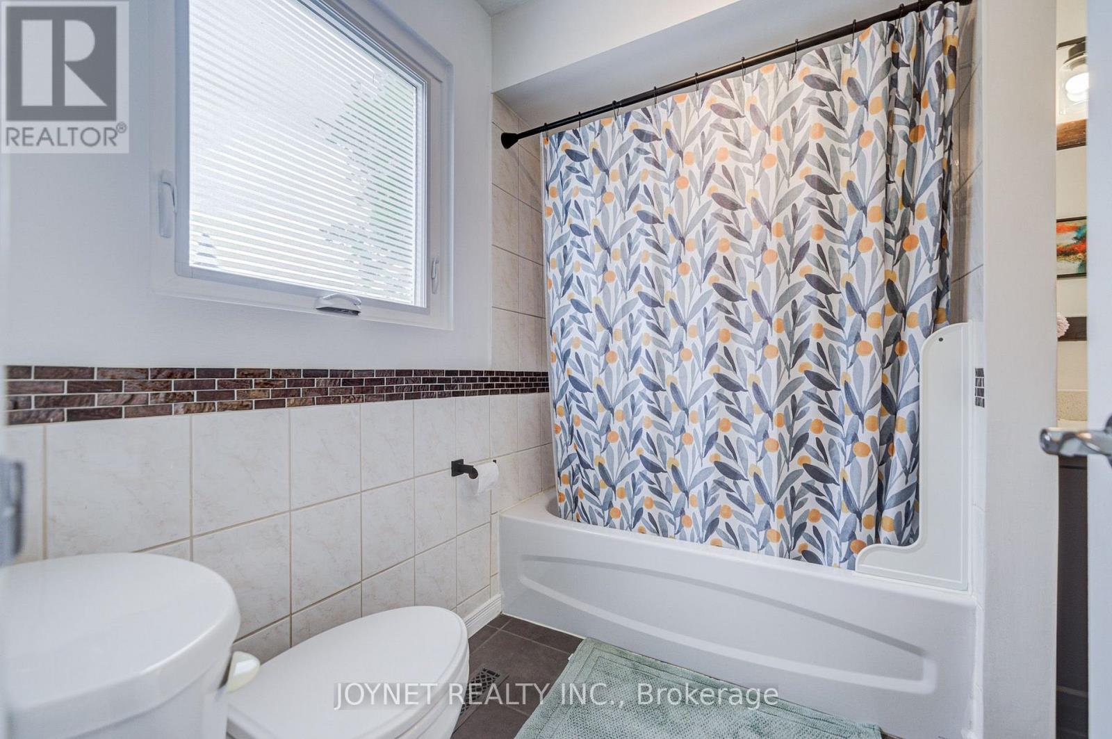 3027 GLACE BAY ROAD - 20