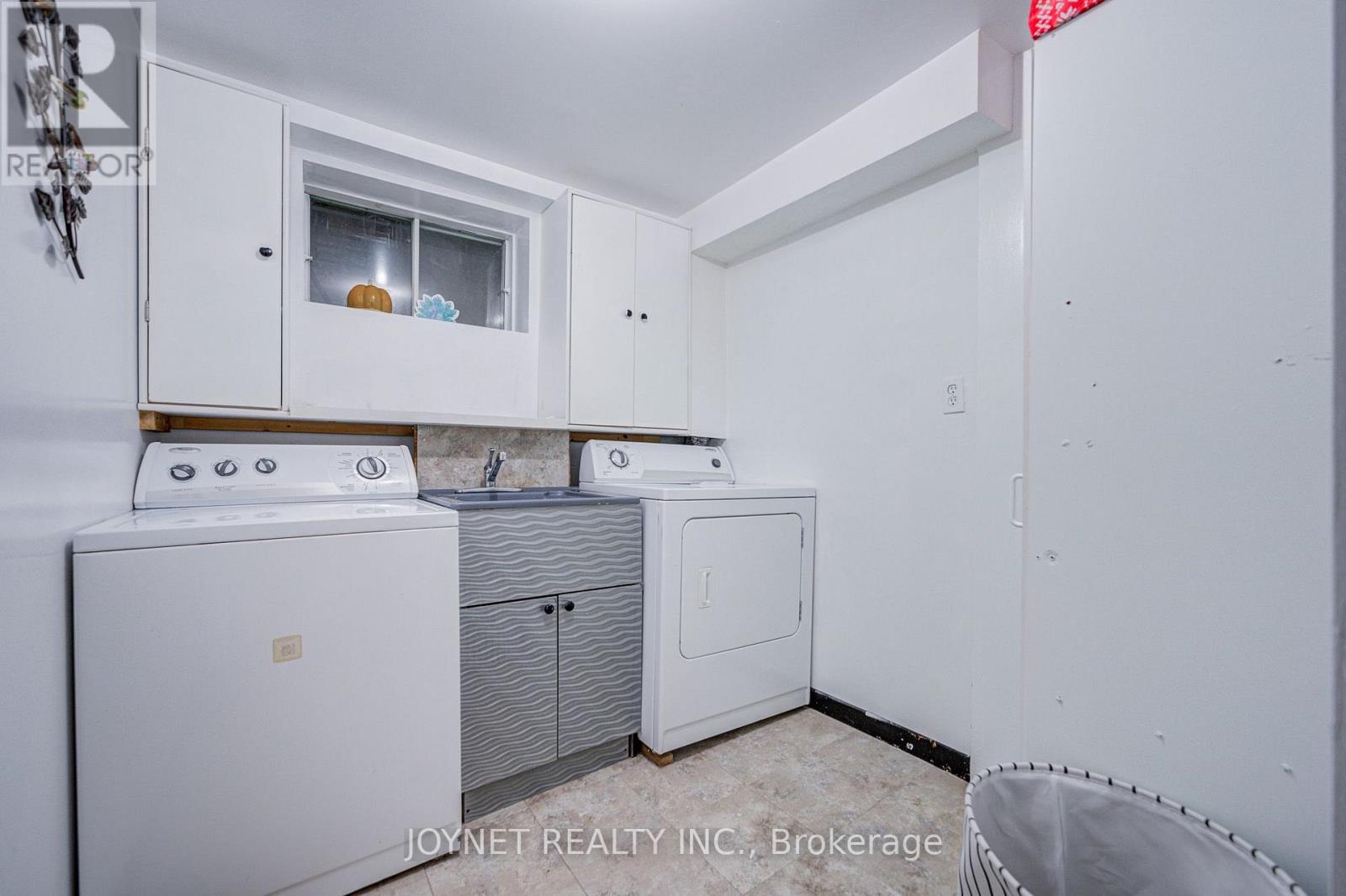 3027 GLACE BAY ROAD - 40