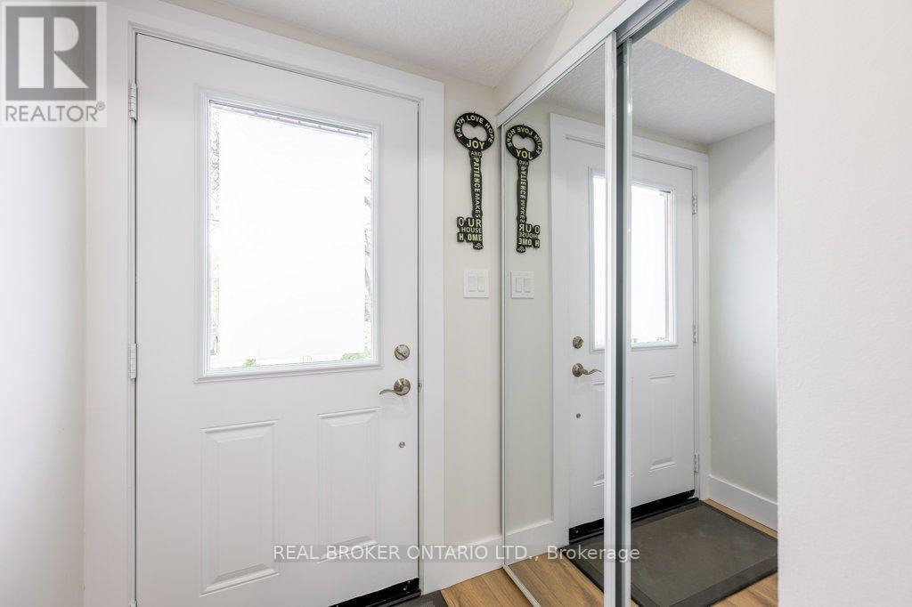 #2 185 HIGHLAND CRESCENT - 4