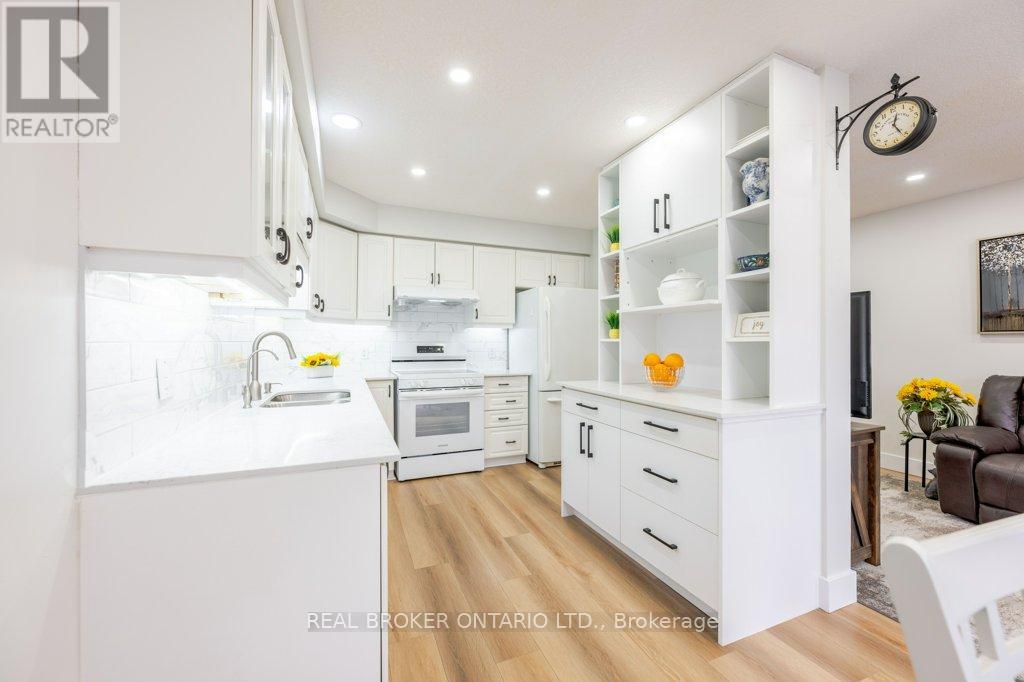 #2 185 HIGHLAND CRESCENT - 9