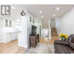 2 - 185 Highland Crescent, Kitchener, ON N2M5P8 Photo 12