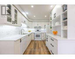 2 - 185 Highland Crescent, Kitchener, ON N2M5P8 Photo 15