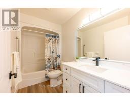 2 - 185 Highland Crescent, Kitchener, ON N2M5P8 Photo 21