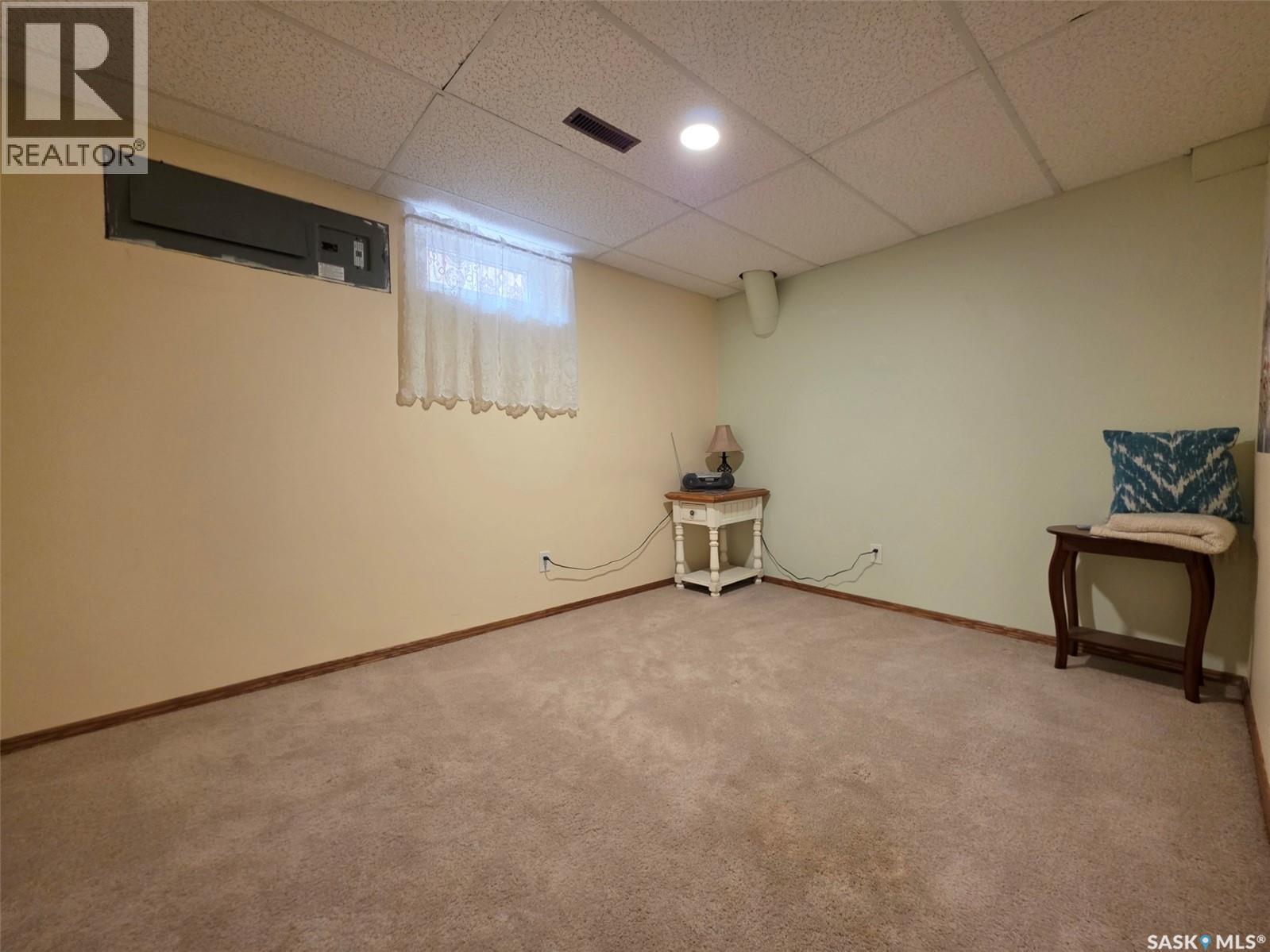 304 4th AVENUE SE - Image 18