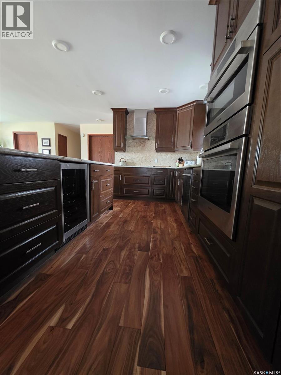 304 4th AVENUE SE - 8