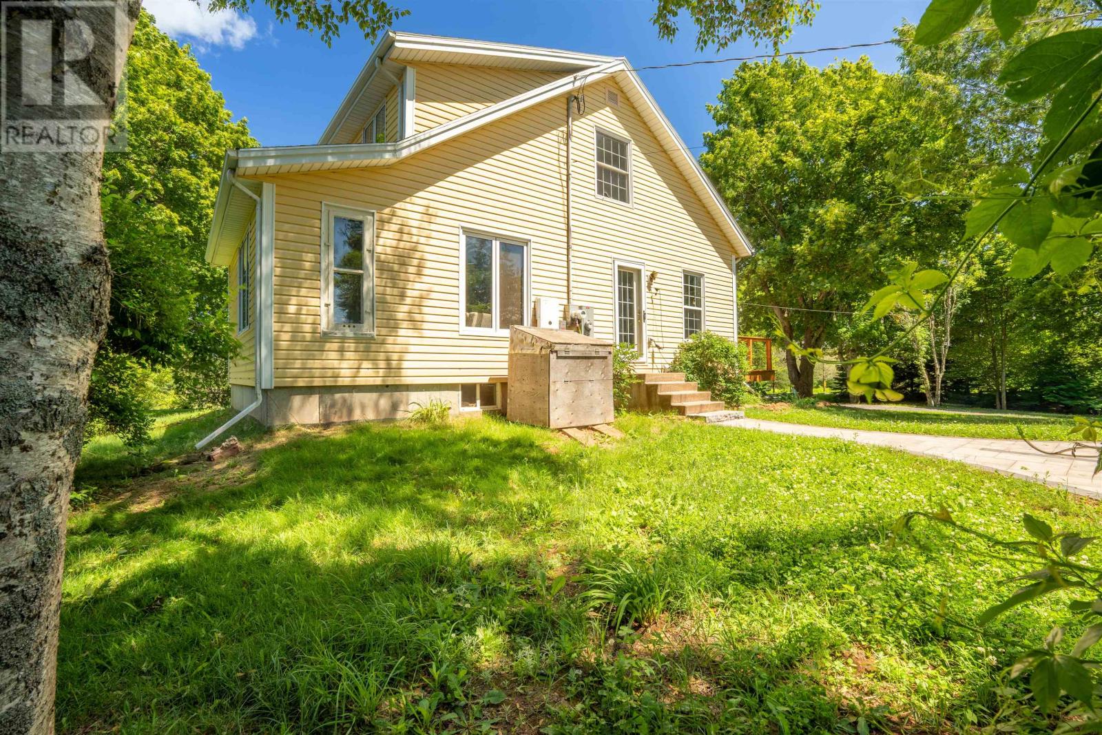 1242 NEW GLASGOW Road - 7