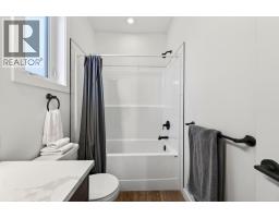 1542 Cedar Street, Golden, BC V0A1H6 Photo 49