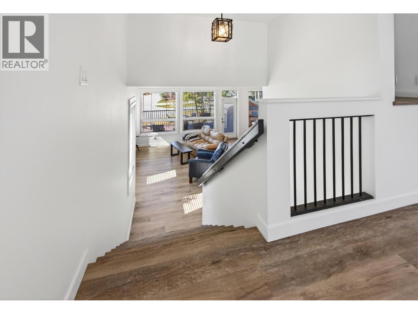 1542 Cedar Street - 71