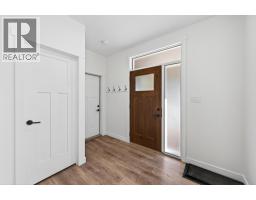 1542 Cedar Street, Golden, BC V0A1H6 Photo 26