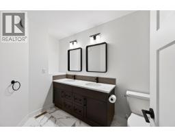 1542 Cedar Street, Golden, BC V0A1H6 Photo 77