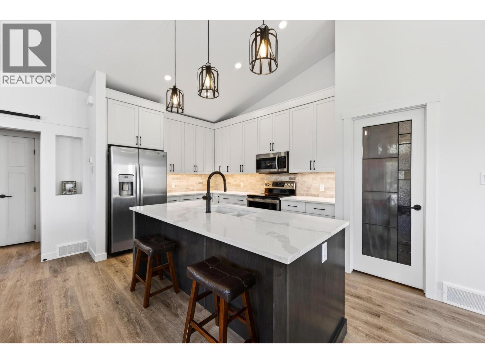1542 Cedar Street - Image 38