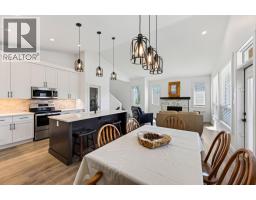 1542 Cedar Street, Golden, BC V0A1H6 Photo 46