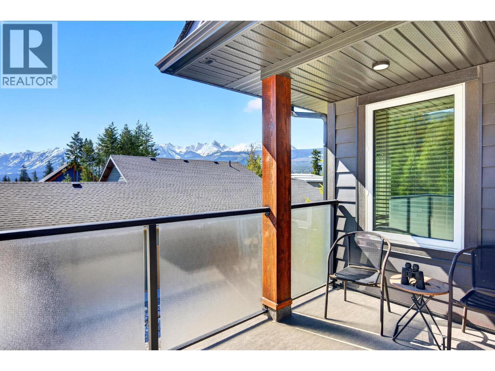 1542 Cedar Street - 68