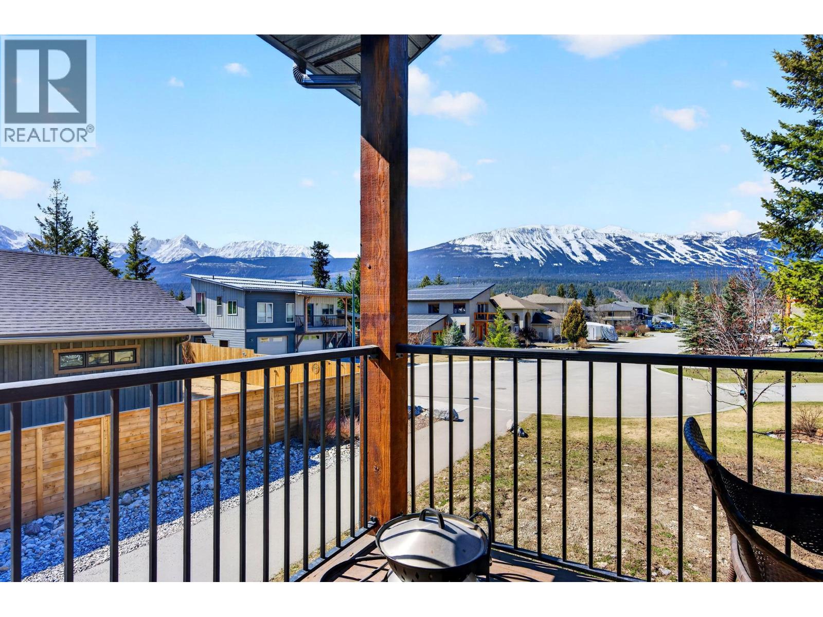 1542 Cedar Street - 58