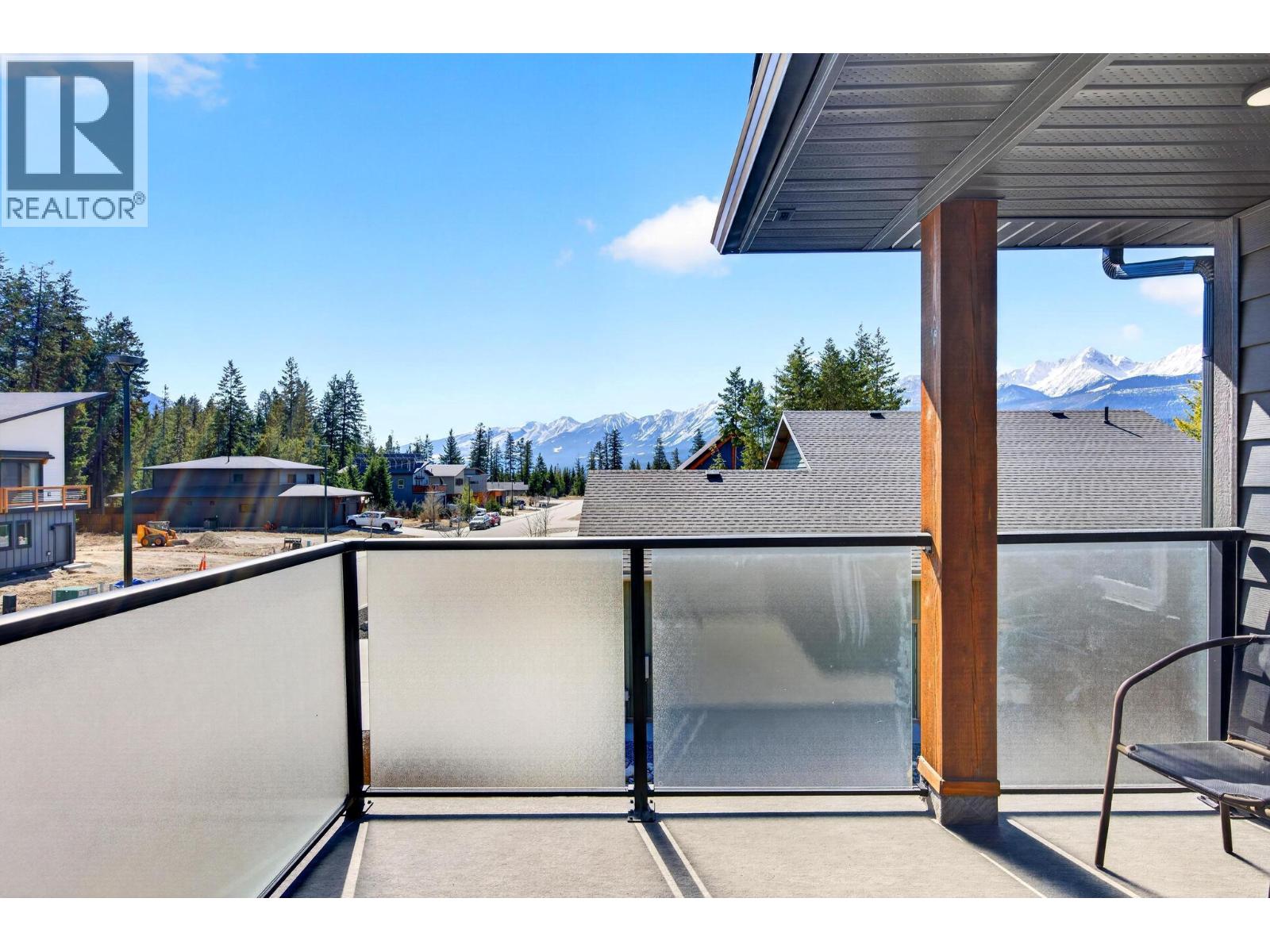 1542 Cedar Street - 67