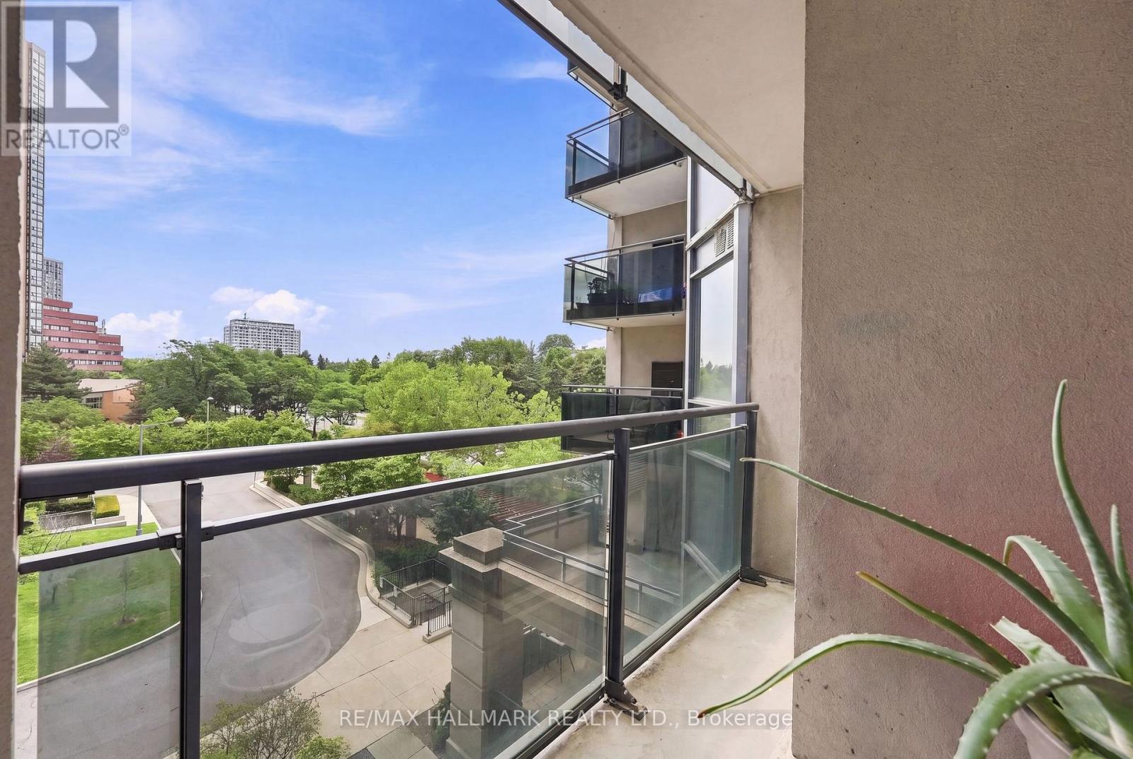 #515 153 BEECROFT ROAD - 17