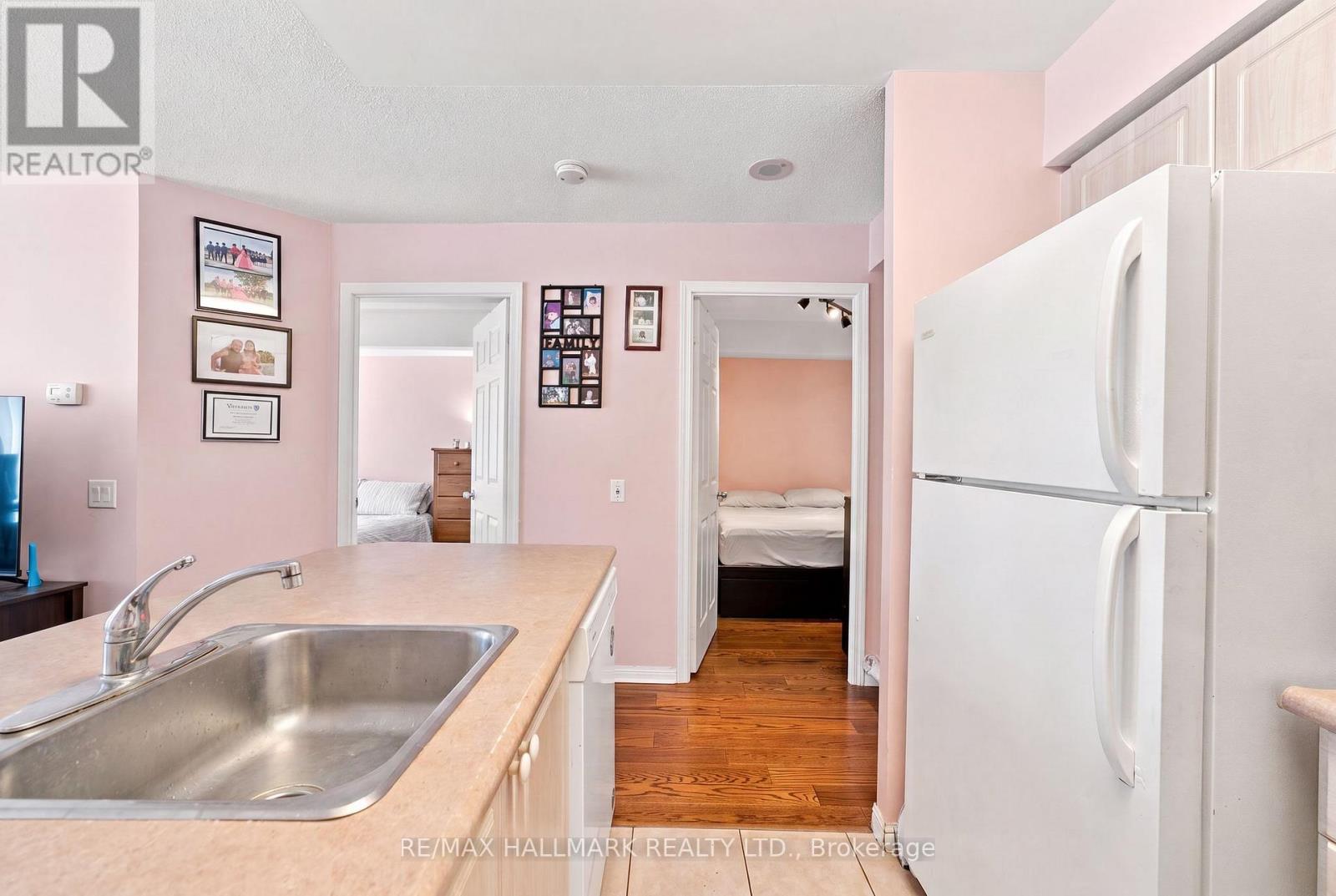 #515 153 BEECROFT ROAD - 3