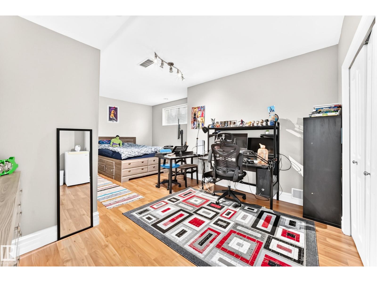 #8 26321 HGHWAY 627 - 33