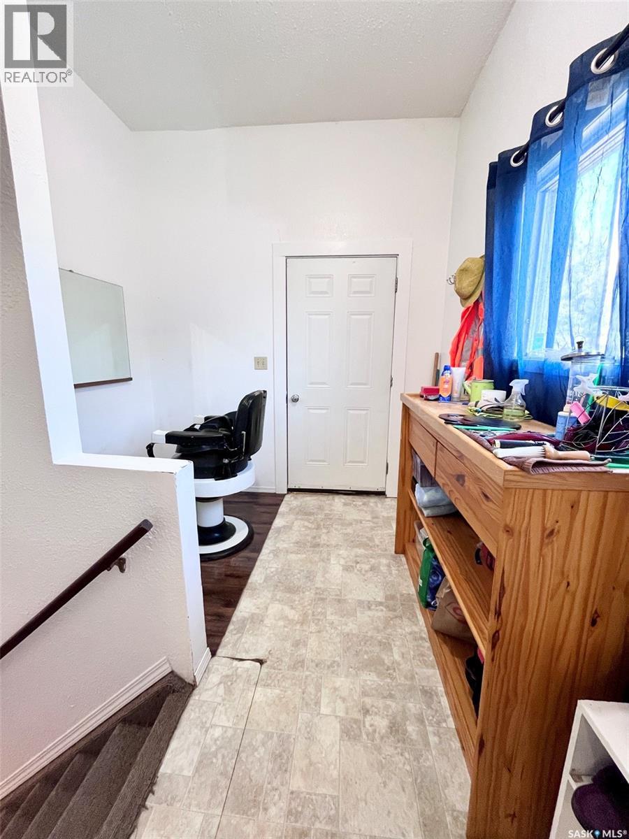 120 Hanson Lake Road N - 10