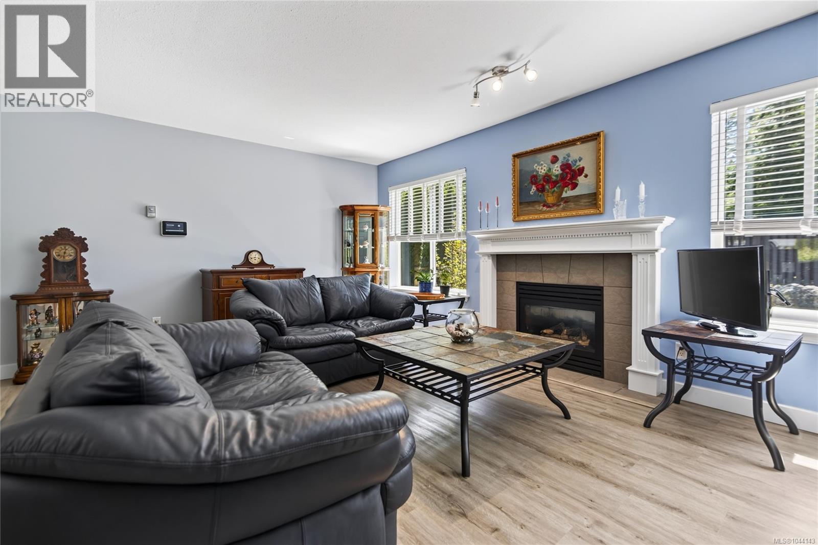 5 Strathcona Crt - 16