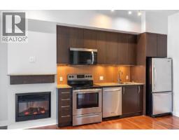 409 1395 Bear Mountain Pkwy, Langford, BC V9B0E1 Photo 11