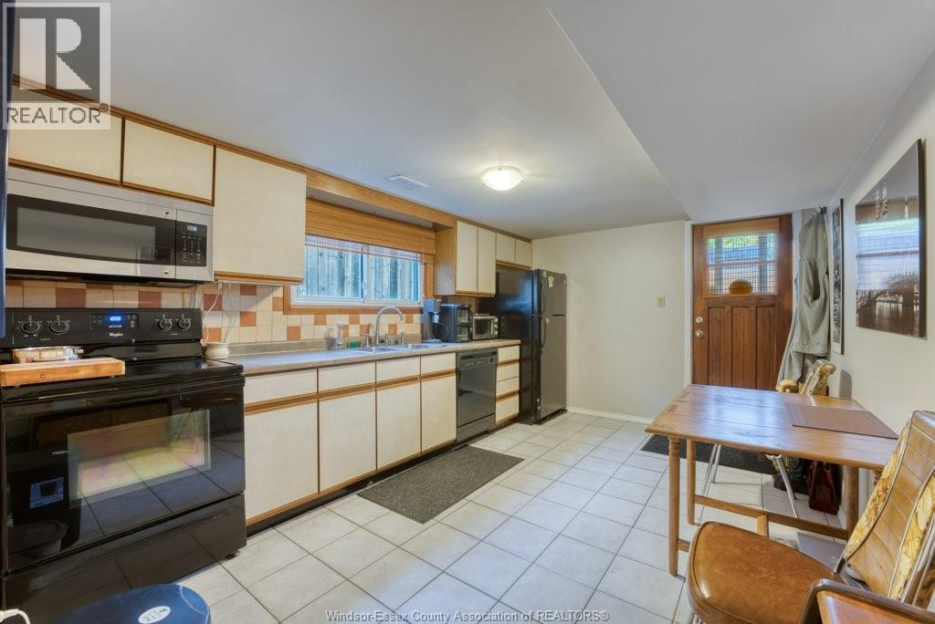2954 RUSHTON DRIVE - 28