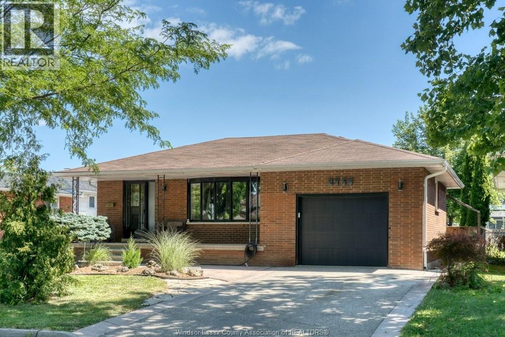 2954 RUSHTON DRIVE - 3