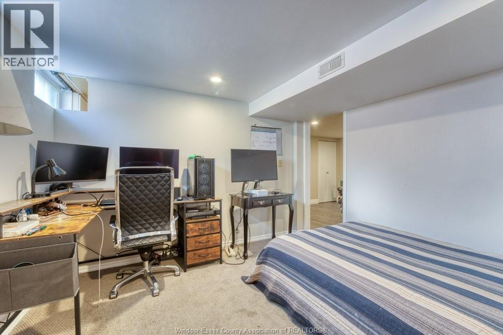 2954 RUSHTON DRIVE - 38