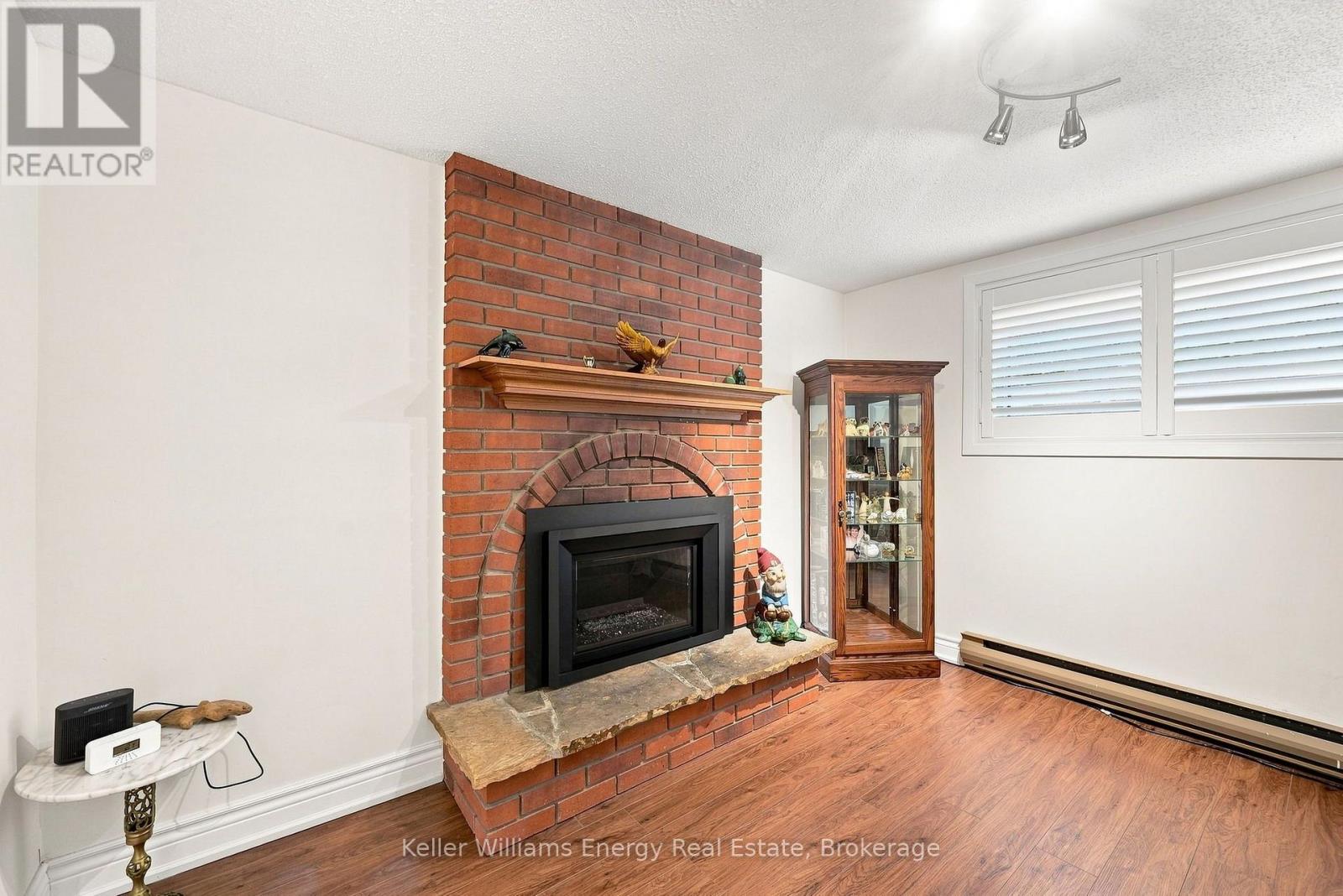 510 CHARRINGTON AVENUE - 18