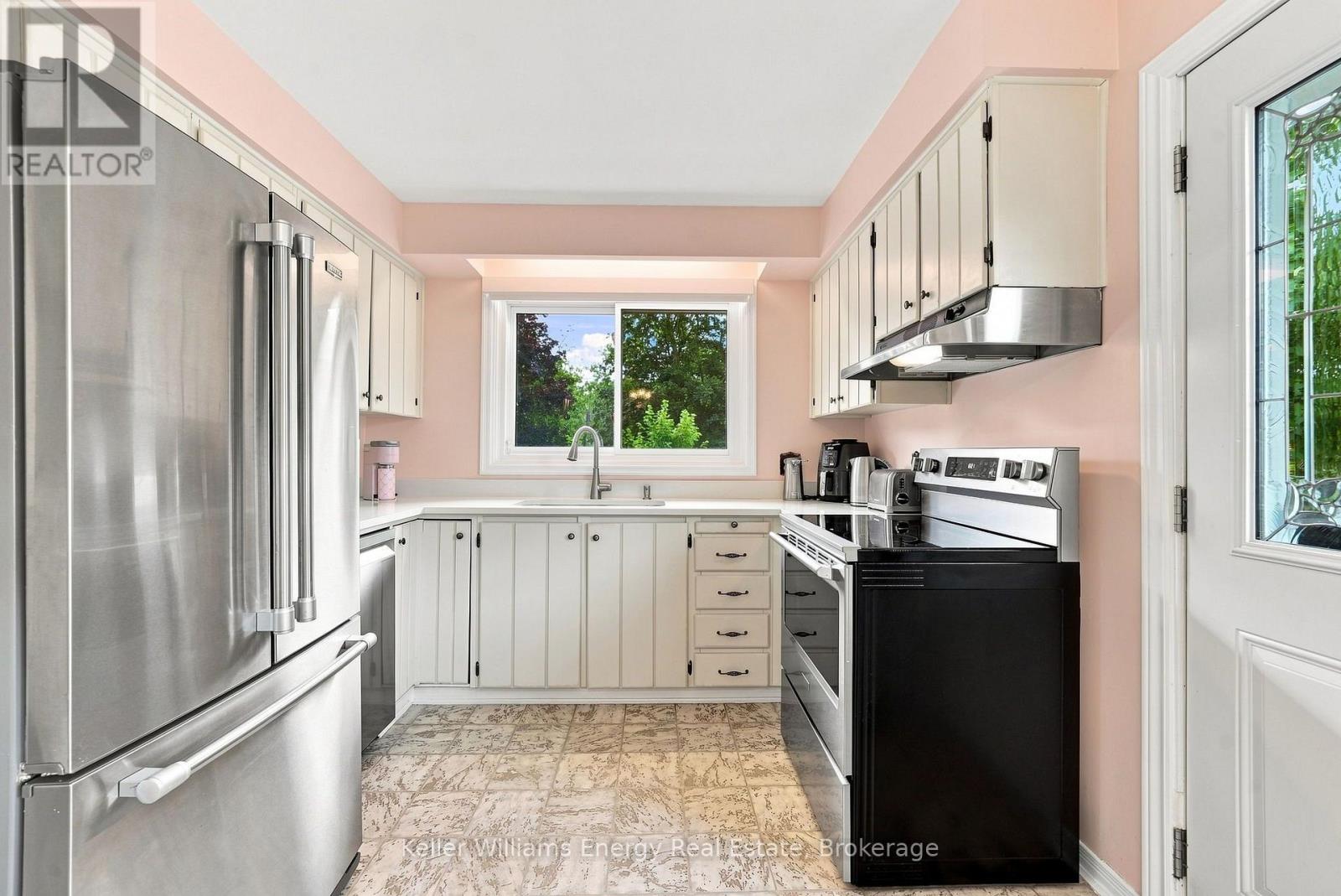 510 CHARRINGTON AVENUE - Image 7