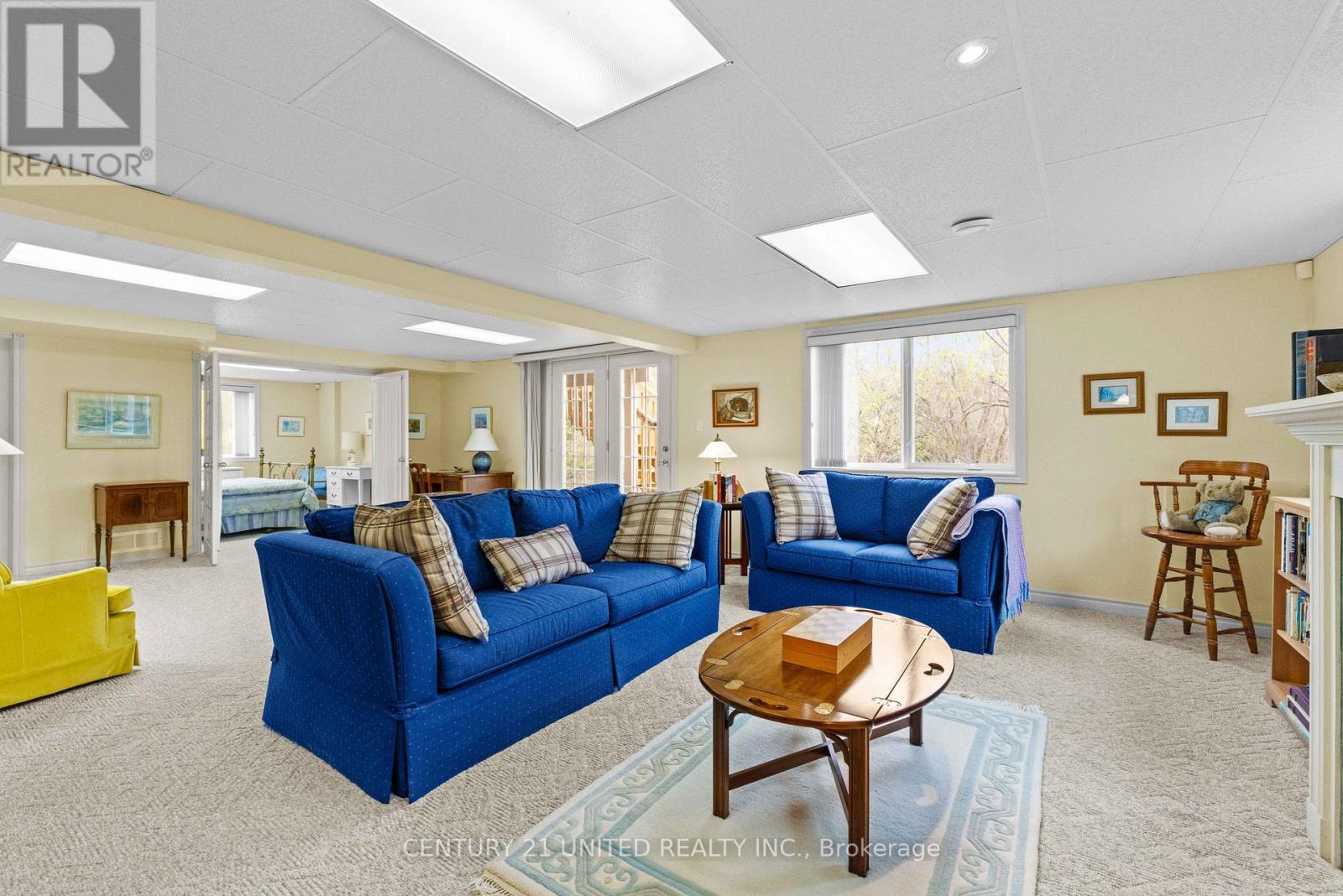 2903 JENNIFER DRIVE - 24