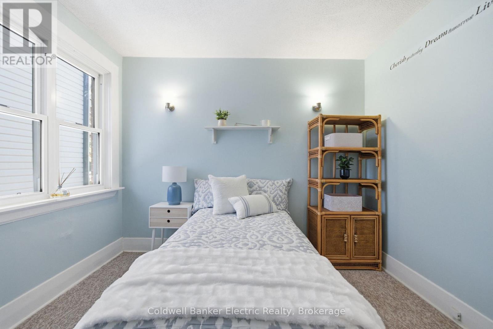 1228 KENNETH AVENUE - 14