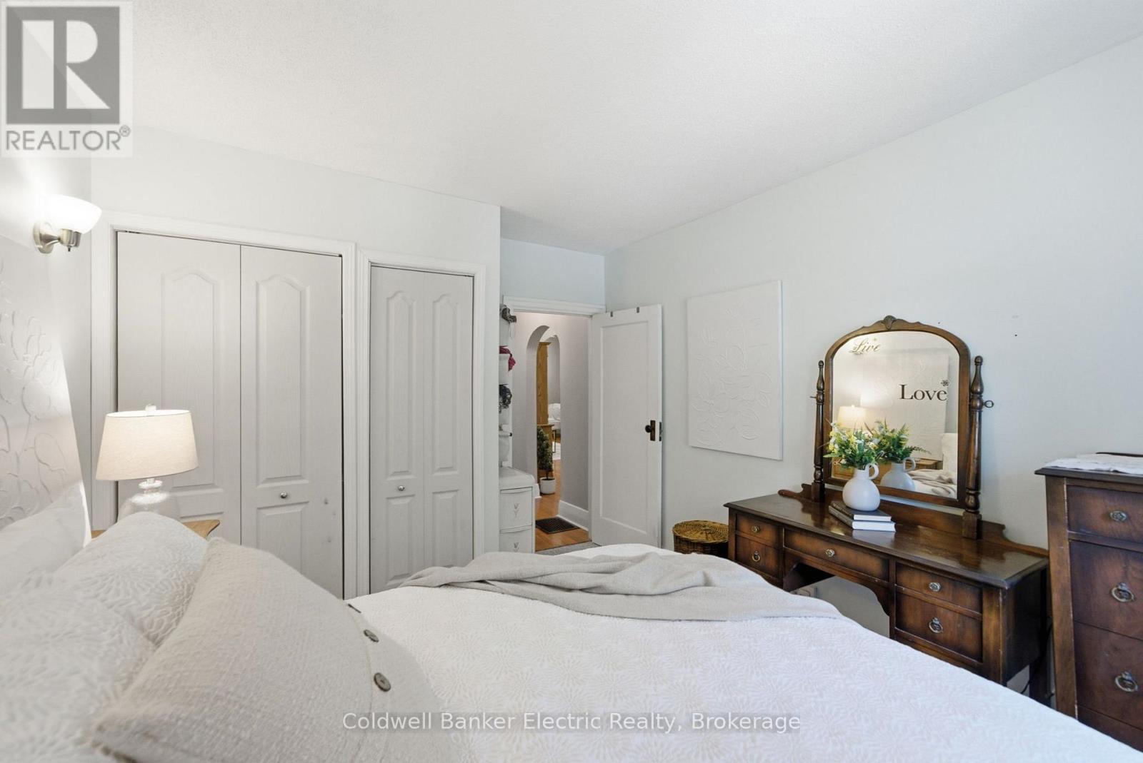 1228 KENNETH AVENUE - 16
