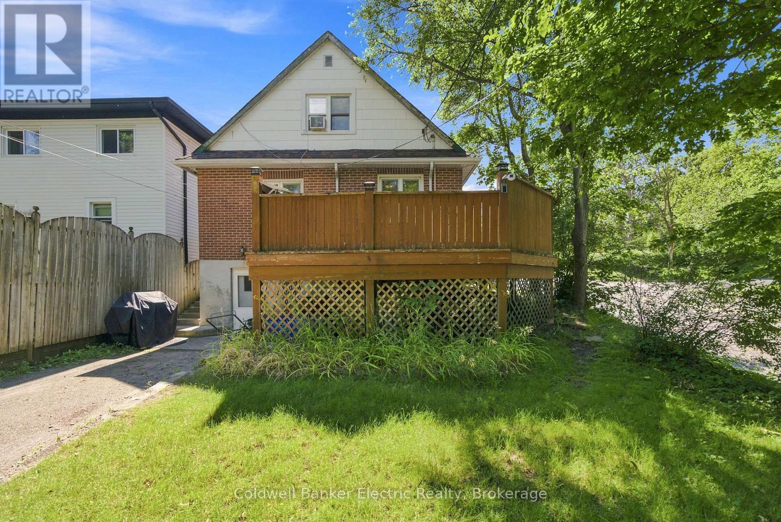 1228 KENNETH AVENUE - 30